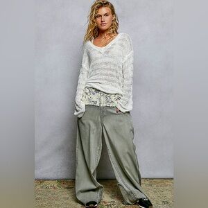 Stripe Pattern V-Neck Long Sleeve Knit Top🆕